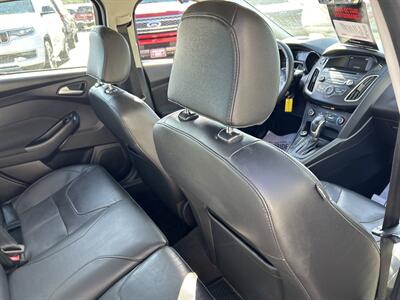 2015 Ford Focus SE   - Photo 33 - Cleveland, GA 30528