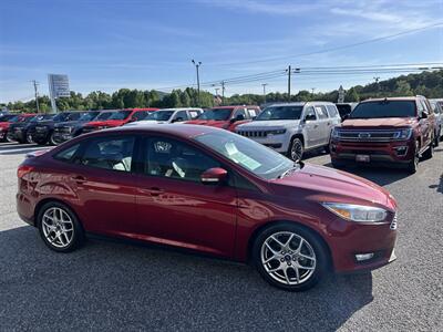 2015 Ford Focus SE   - Photo 8 - Cleveland, GA 30528