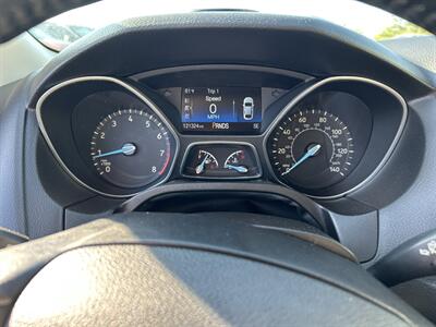 2015 Ford Focus SE   - Photo 16 - Cleveland, GA 30528