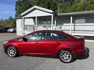 2015 Ford Focus SE   - Photo 3 - Cleveland, GA 30528