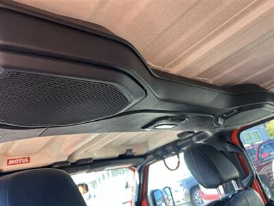 2018 Jeep Wrangler Unlimited Sahara   - Photo 39 - Cleveland, GA 30528