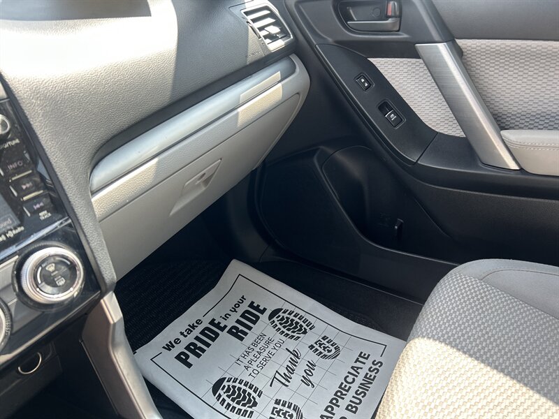2018 Subaru Forester Premium - Photo 32 - Cleveland, GA 30528