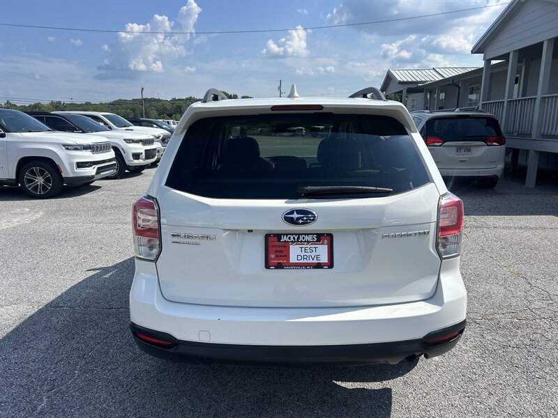 2018 Subaru Forester Premium - Photo 7 - Cleveland, GA 30528