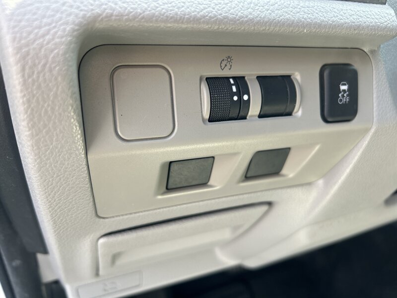 2018 Subaru Forester Premium - Photo 16 - Cleveland, GA 30528