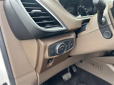 2016 Lincoln MKX Reserve   - Photo 17 - Cleveland, GA 30528
