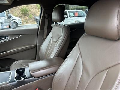 2016 Lincoln MKX Reserve   - Photo 19 - Cleveland, GA 30528