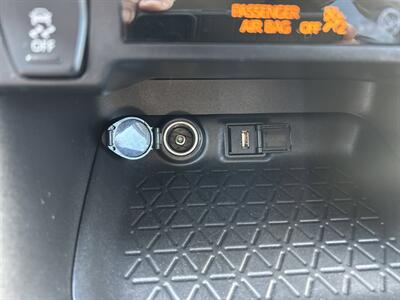 2020 Toyota RAV4 XLE   - Photo 35 - Cleveland, GA 30528