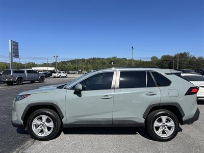 2020 Toyota RAV4 XLE   - Photo 3 - Cleveland, GA 30528