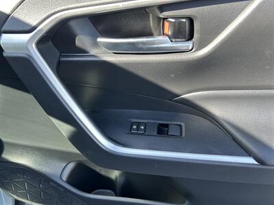 2020 Toyota RAV4 XLE   - Photo 56 - Cleveland, GA 30528