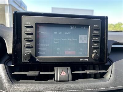 2020 Toyota RAV4 XLE   - Photo 22 - Cleveland, GA 30528