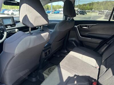 2020 Toyota RAV4 XLE   - Photo 38 - Cleveland, GA 30528