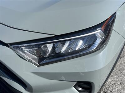 2020 Toyota RAV4 XLE   - Photo 13 - Cleveland, GA 30528