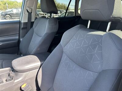 2020 Toyota RAV4 XLE   - Photo 19 - Cleveland, GA 30528