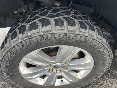 2019 Ford F-150 Platinum   - Photo 13 - Cleveland, GA 30528