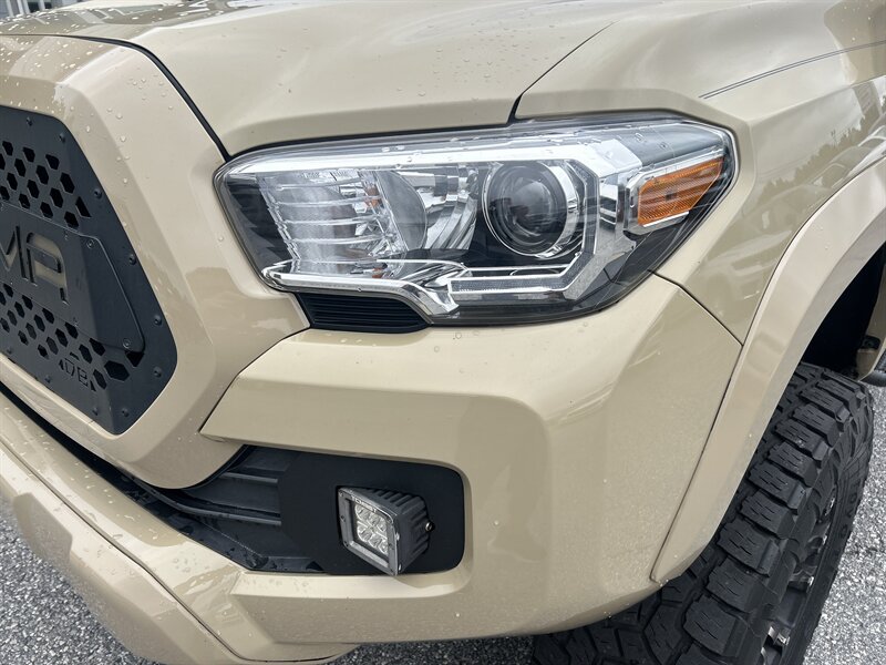 2017 Toyota Tacoma SR V6 - Photo 11 - Cleveland, GA 30528