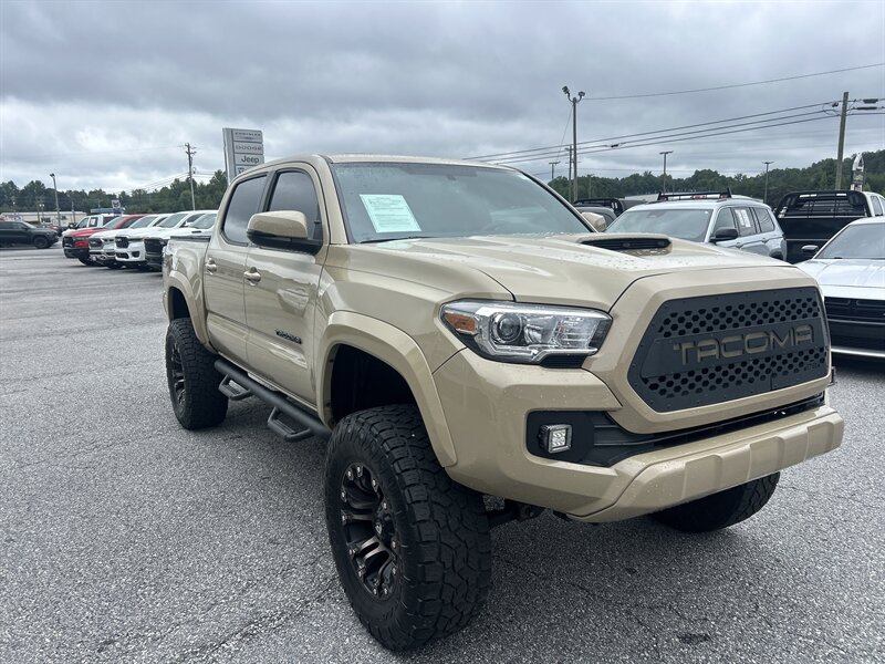 2017 Toyota Tacoma SR V6 - Photo 9 - Cleveland, GA 30528