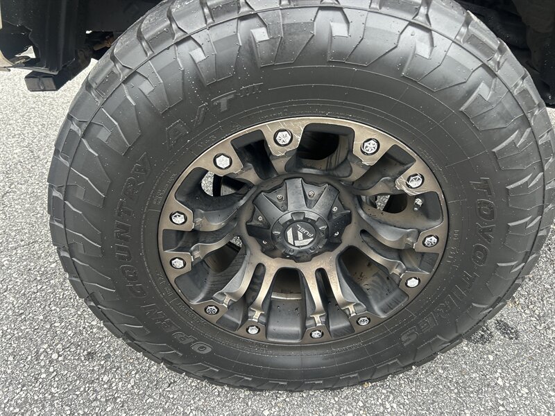2017 Toyota Tacoma SR V6 - Photo 12 - Cleveland, GA 30528