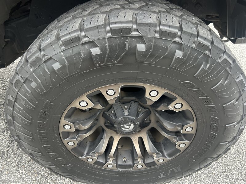 2017 Toyota Tacoma SR V6 - Photo 57 - Cleveland, GA 30528
