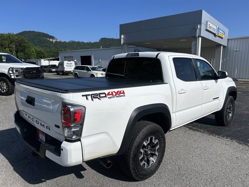 2023 Toyota Tacoma SR V6 - Photo 6 - Cleveland, GA 30528