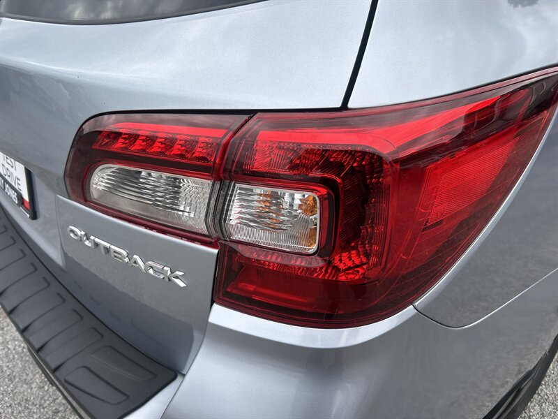 2019 Subaru Outback Limited - Photo 49 - Cleveland, GA 30528