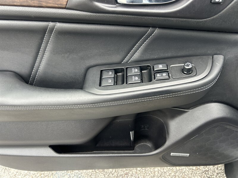 2019 Subaru Outback Limited - Photo 14 - Cleveland, GA 30528
