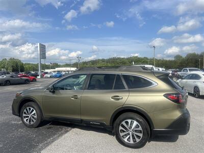 2020 Subaru Outback Premium   - Photo 3 - Cleveland, GA 30528