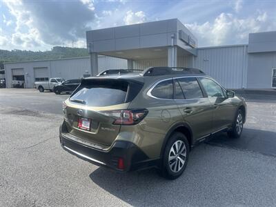 2020 Subaru Outback Premium   - Photo 6 - Cleveland, GA 30528