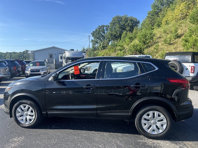 2018 Nissan Rogue Sport S - Photo 3 - Cleveland, GA 30528