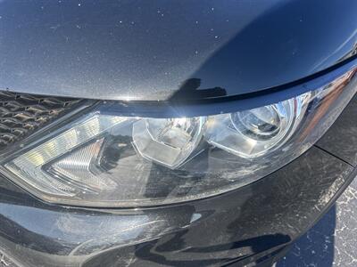 2018 Nissan Rogue Sport S - Photo 11 - Cleveland, GA 30528
