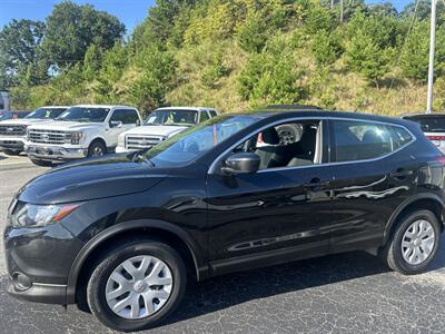 2018 Nissan Rogue Sport S - Photo 2 - Cleveland, GA 30528