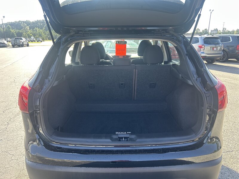 2018 Nissan Rogue Sport S - Photo 38 - Cleveland, GA 30528