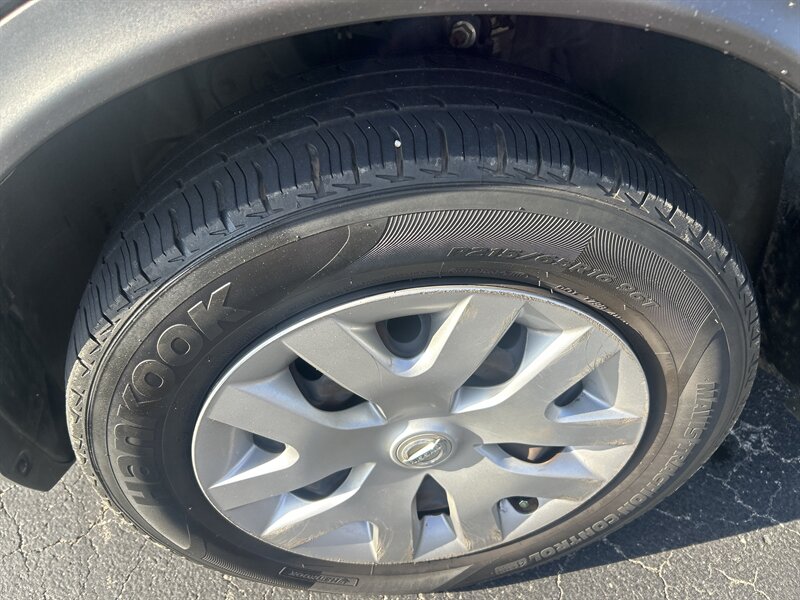 2018 Nissan Rogue Sport S - Photo 12 - Cleveland, GA 30528