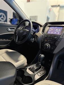 2017 Hyundai SANTA FE Sport 2.4L  Sport - Photo 14 - Charlotte, NC 28273