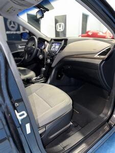 2017 Hyundai SANTA FE Sport 2.4L  Sport - Photo 10 - Charlotte, NC 28273