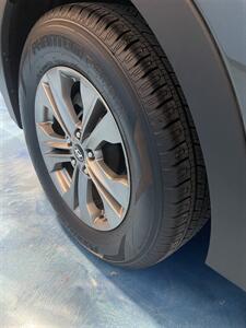 2014 Hyundai SANTA FE Sport 2.4L   - Photo 13 - Charlotte, NC 28205