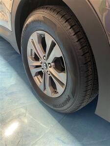2014 Hyundai SANTA FE Sport 2.4L   - Photo 14 - Charlotte, NC 28205