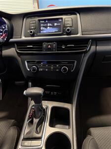 2017 Kia Optima LX   - Photo 15 - Charlotte, NC 28205