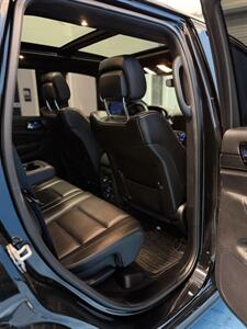 2019 Jeep Grand Cherokee High Altitude   - Photo 11 - Charlotte, NC 28273