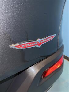 2017 Jeep Cherokee Trailhawk L Plus   - Photo 5 - Charlotte, NC 28205