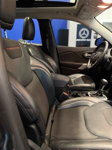 2017 Jeep Cherokee Trailhawk L Plus   - Photo 11 - Charlotte, NC 28205