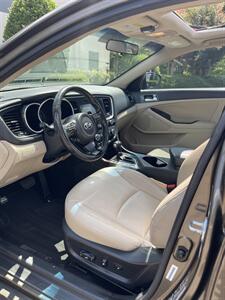 2015 Kia Optima EX   - Photo 6 - Charlotte, NC 28205