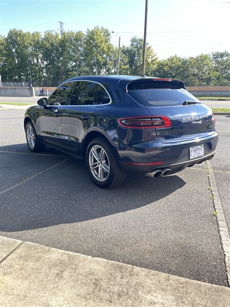 2015 Porsche Macan S  