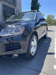 2013 Volkswagen Touareg VR6 Sport   - Photo 4 - Charlotte, NC 28205
