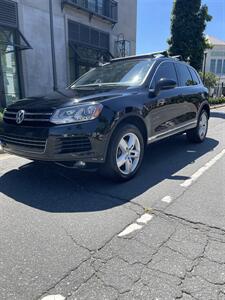 2013 Volkswagen Touareg VR6 Sport   - Photo 1 - Charlotte, NC 28205