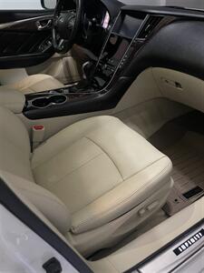 2014 INFINITI Q50 Premium   - Photo 17 - Charlotte, NC 28205