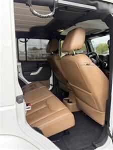 2015 Jeep Wrangler Unlimited Sahara   - Photo 12 - Charlotte, NC 28273