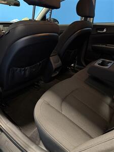 2016 Kia Optima LX - Photo 8 - Charlotte, NC 28205