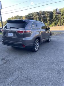 2015 Toyota Highlander XLE   - Photo 4 - Charlotte, NC 28205