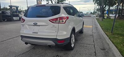 2016 Ford Escape SE   - Photo 8 - Orlando, FL 32837