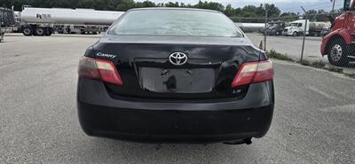 2007 Toyota Camry LE   - Photo 5 - Orlando, FL 32837